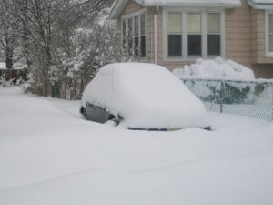 MyVeronaNJ-Car-Snowed-In