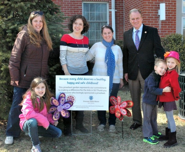 Pictured from left to right, Federation Secretary, Lorri Caffrey with her daughter, Kelley Caffrey; Verona Junior’s Second Vice President, Christine McGrath; Verona Junior’s President, Kristen Donohue; Mayor Bob Manley; Charlie Crinion and Hannah Crinion posed for a picture to help start the Pinwheel’s for Prevention event.