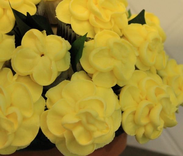 MyVeronaNJ-Baked-Bouquet-Yellow