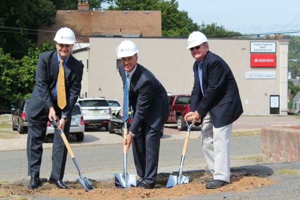 Mark De Mattheis (center), flanked by architect Mathew Jarmel and Verona Mayor Kevin Ryan at the groundbreaking for De Mattheis' Verona Place apartments.