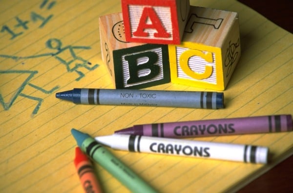 kindergarten-crayons