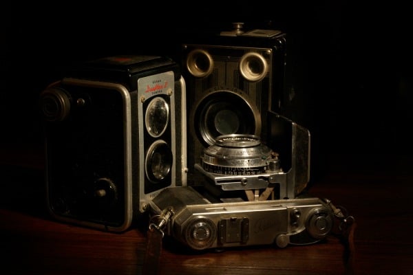 Antique_Cameras